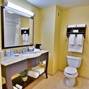 Queen Room Two Queen Beds Mobility Access or Non-Smoking