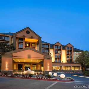 Courtyard By Marriott Santa Rosa